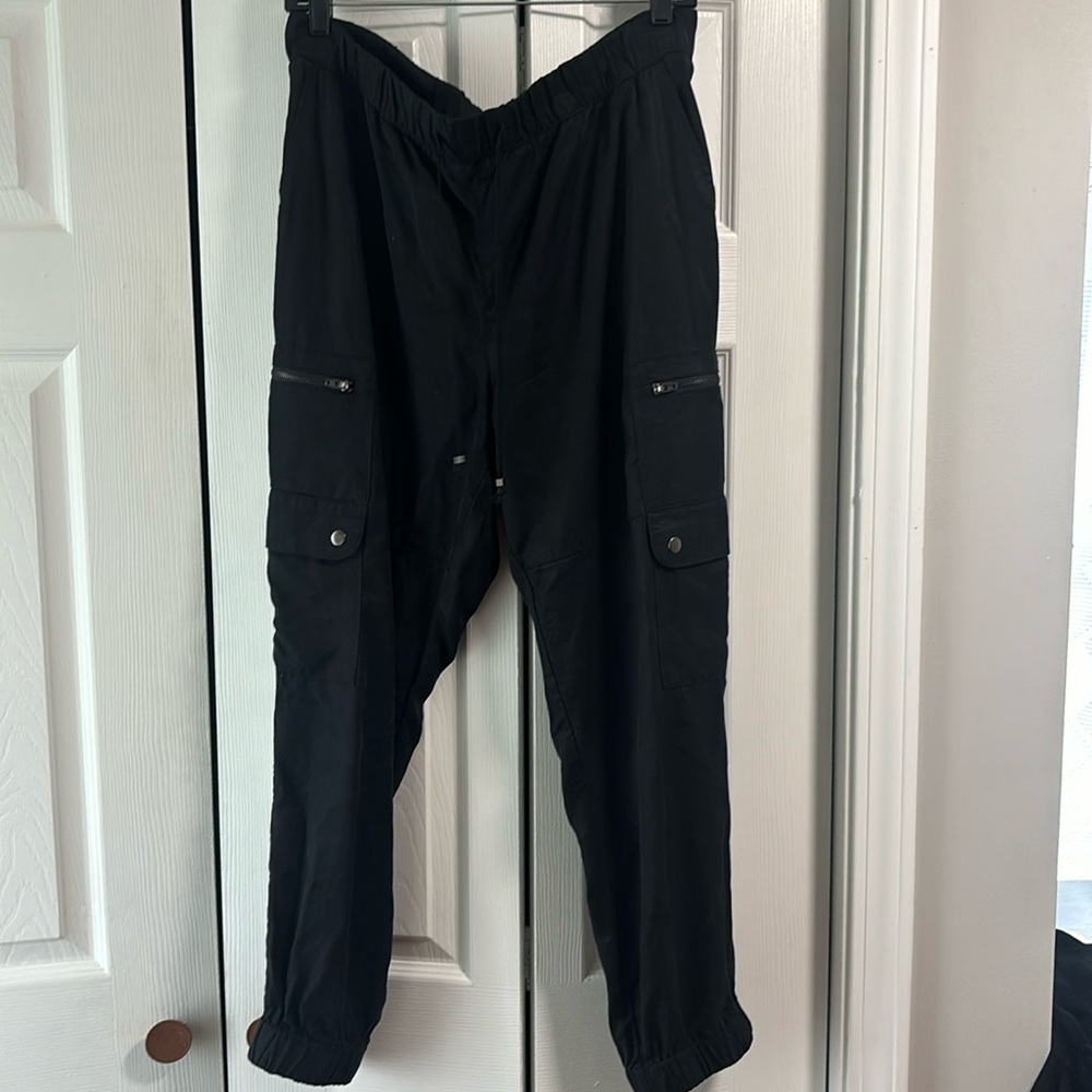 Banana Republic Cargo joggers